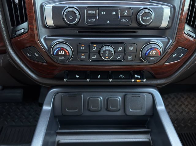 Used 2014 GMC Sierra 1500 SLE w/ SLE Value Package AWD/4WD image 24