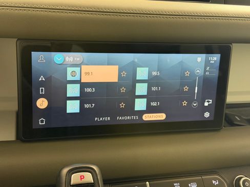 Used 2020 Land Rover Defender 110 HSE AWD/4WD image 20