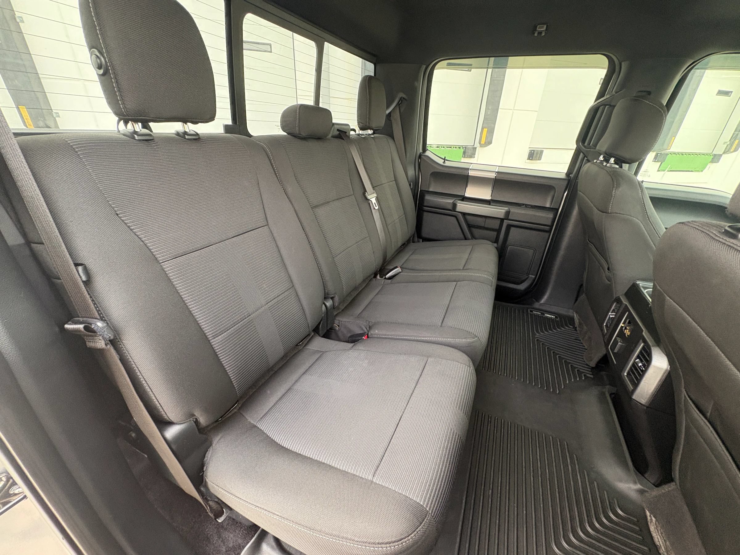 Used 2015 Ford F150 XLT w/ Equipment Group 302A Luxury RWD image 39