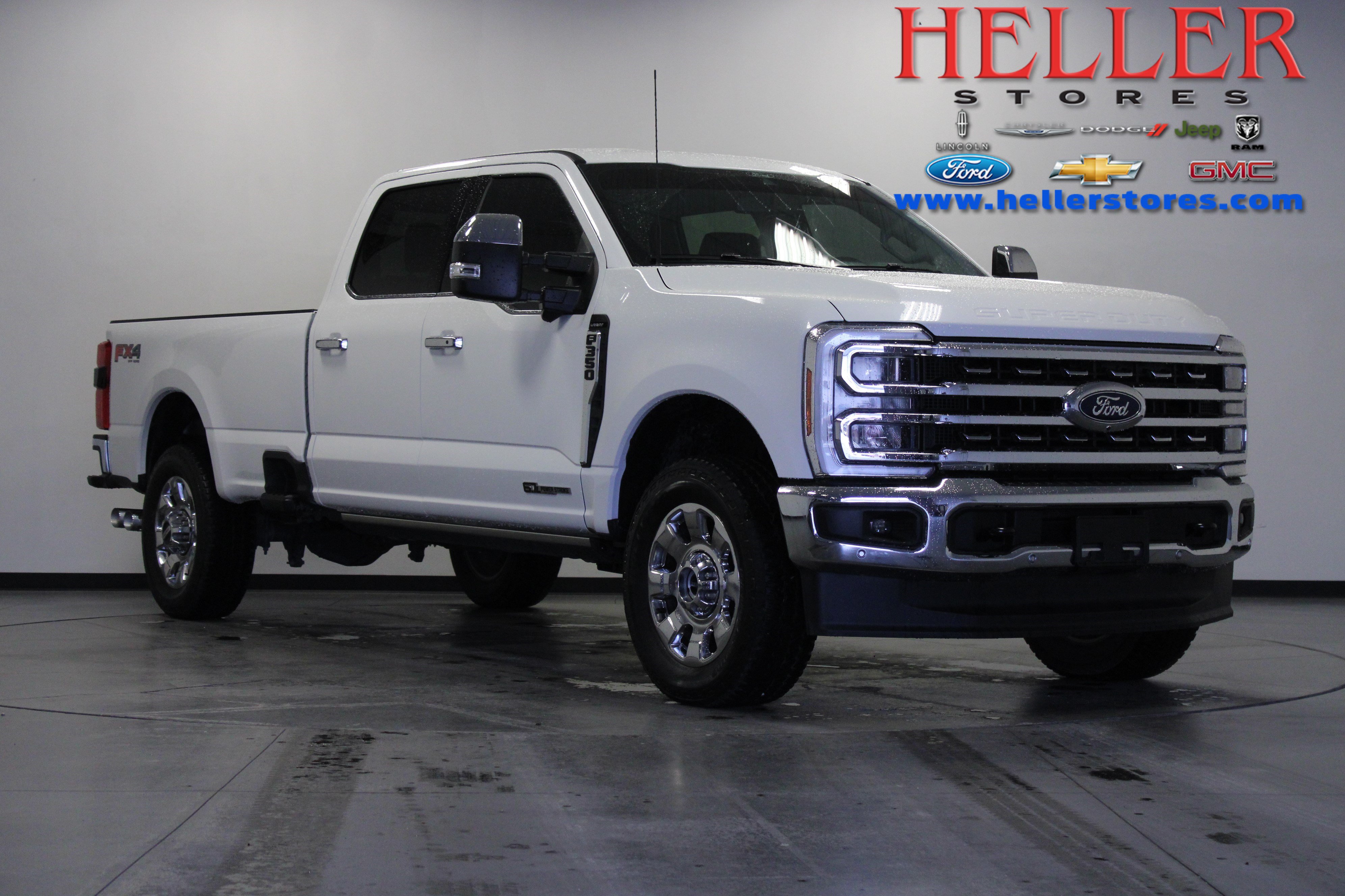 Used 2025 Ford F350 Lariat w/ Lariat Ultimate Package AWD/4WD image 1