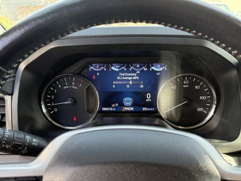 Used 2024 Ford Expedition Max XLT image 13