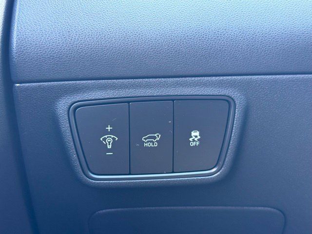 Used 2024 Hyundai Tucson Limited AWD/4WD image 17