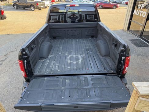 Used 2017 Ford F150 XLT w/ Equipment Group 302A Luxury image 16