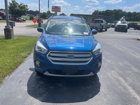 Used 2018 Ford Escape SEL w/ Ford Safe & Smart Package AWD/4WD image 3