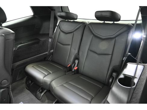 Used 2025 Cadillac XT6 Premium Luxury image 22