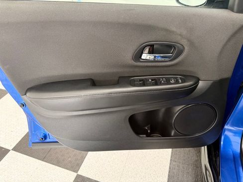 Used 2022 Honda HR-V Sport image 14