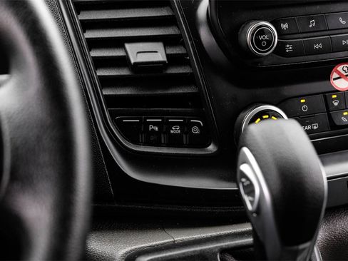 Used 2021 Ford Transit 350 XLT image 24