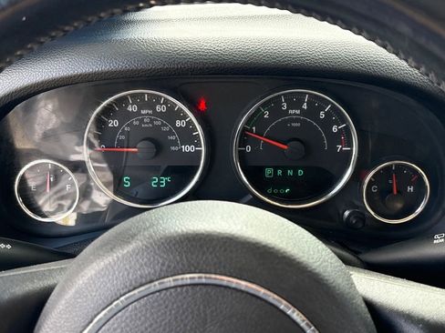 Used 2013 Jeep Wrangler Unlimited Sahara w/ Trailer Tow Group image 22