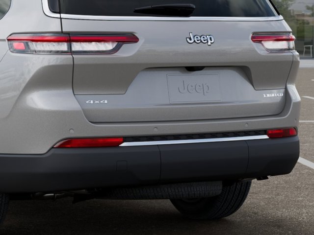 New 2026 Jeep Grand Cherokee L Limited w/ Trailer Tow Package AWD/4WD image 16