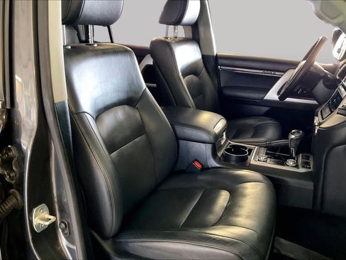 Used 2018 Toyota Land Cruiser AWD/4WD image 8