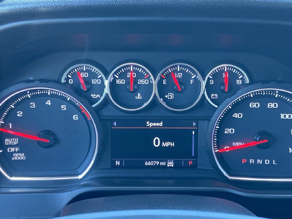 Used 2019 Chevrolet Silverado 1500 RST AWD/4WD image 7
