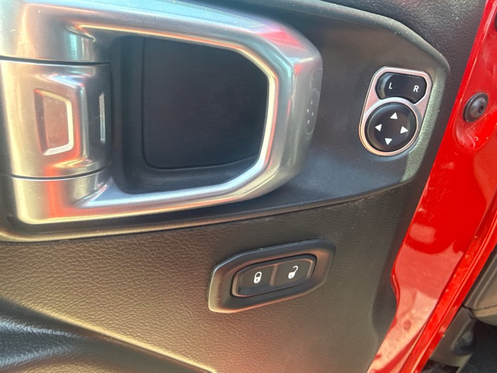 Used 2020 Jeep Gladiator Sport w/ Quick Order Package 24S AWD/4WD image 22