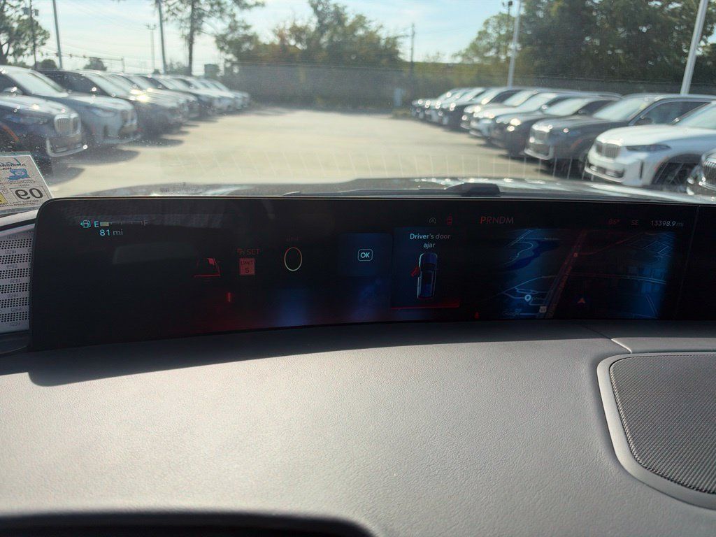 Used 2025 Lincoln Navigator Black Label AWD/4WD image 18