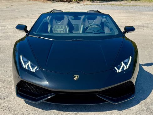Used 2017 Lamborghini Huracan LP 610-4 image 6
