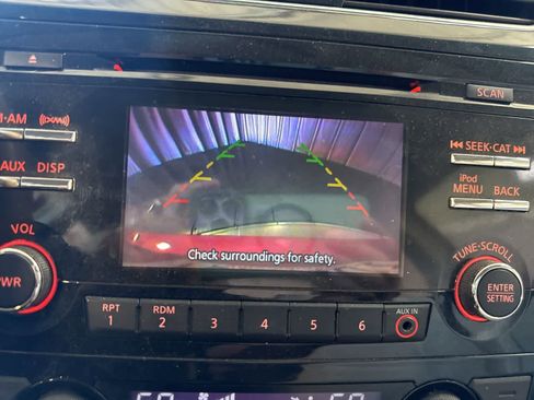 Used 2013 Nissan Altima 2.5 SV FWD image 30