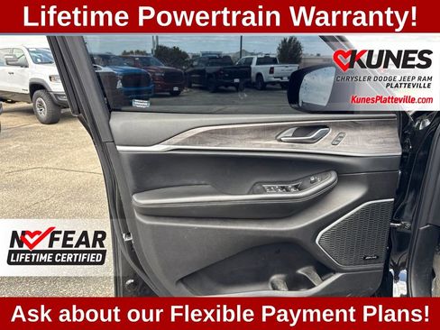 Used 2022 Jeep Grand Cherokee Limited 4xe AWD/4WD image 12