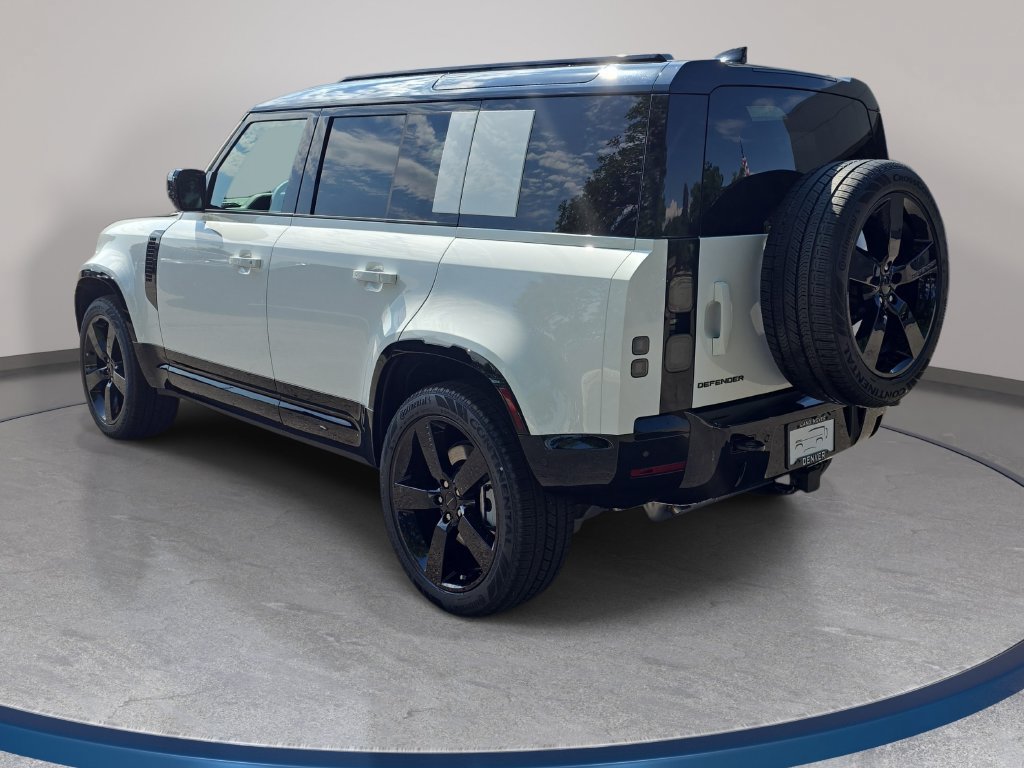 New 2026 Land Rover Defender 110 X-Dynamic SE AWD/4WD image 7