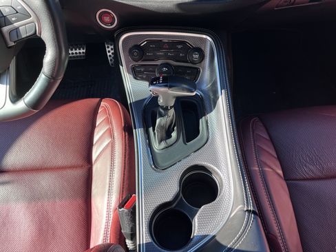 Used 2018 Dodge Challenger SRT Hellcat image 17