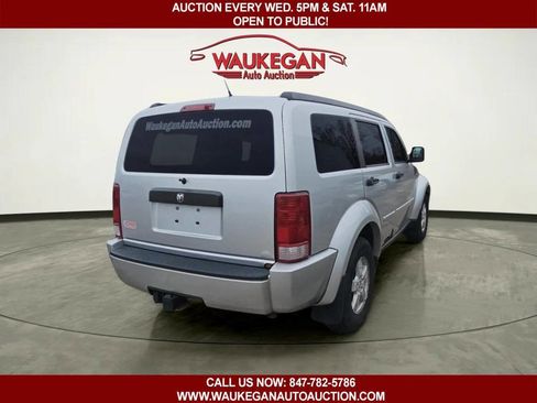 Used 2007 Dodge Nitro SXT image 4