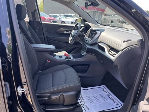 Used 2023 GMC Terrain SLE w/ Driver Convenience Package AWD/4WD image 34