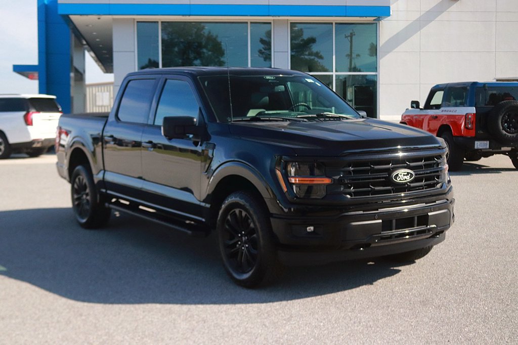 Used 2024 Ford F150 XLT w/ Equipment Group 303A High AWD/4WD image 3