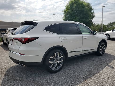 Certified 2024 Acura MDX FWD w/ Technology Package image 5