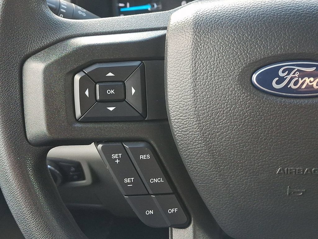 Used 2022 Ford F250 XLT w/ Black Appearance Package AWD/4WD image 23
