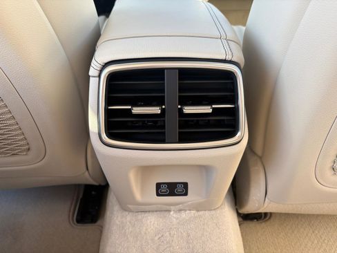 New 2026 Genesis G70 2.5T Prestige image 19