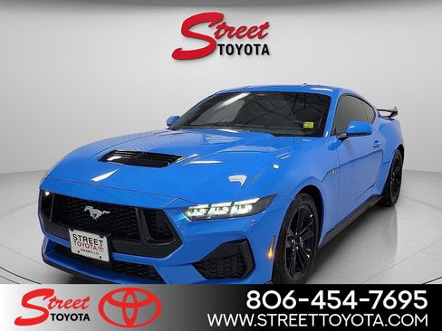 Used 2025 Ford Mustang GT RWD image 1
