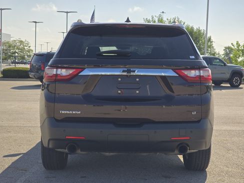 Used 2020 Chevrolet Traverse LT FWD image 14