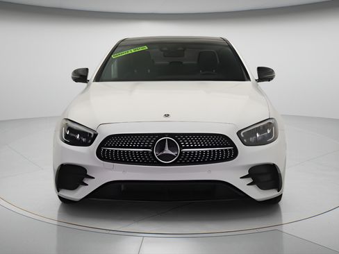 Used 2022 Mercedes-Benz E 350 Sedan image 6