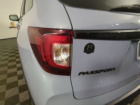 Used 2024 Honda Passport Black Edition image 32