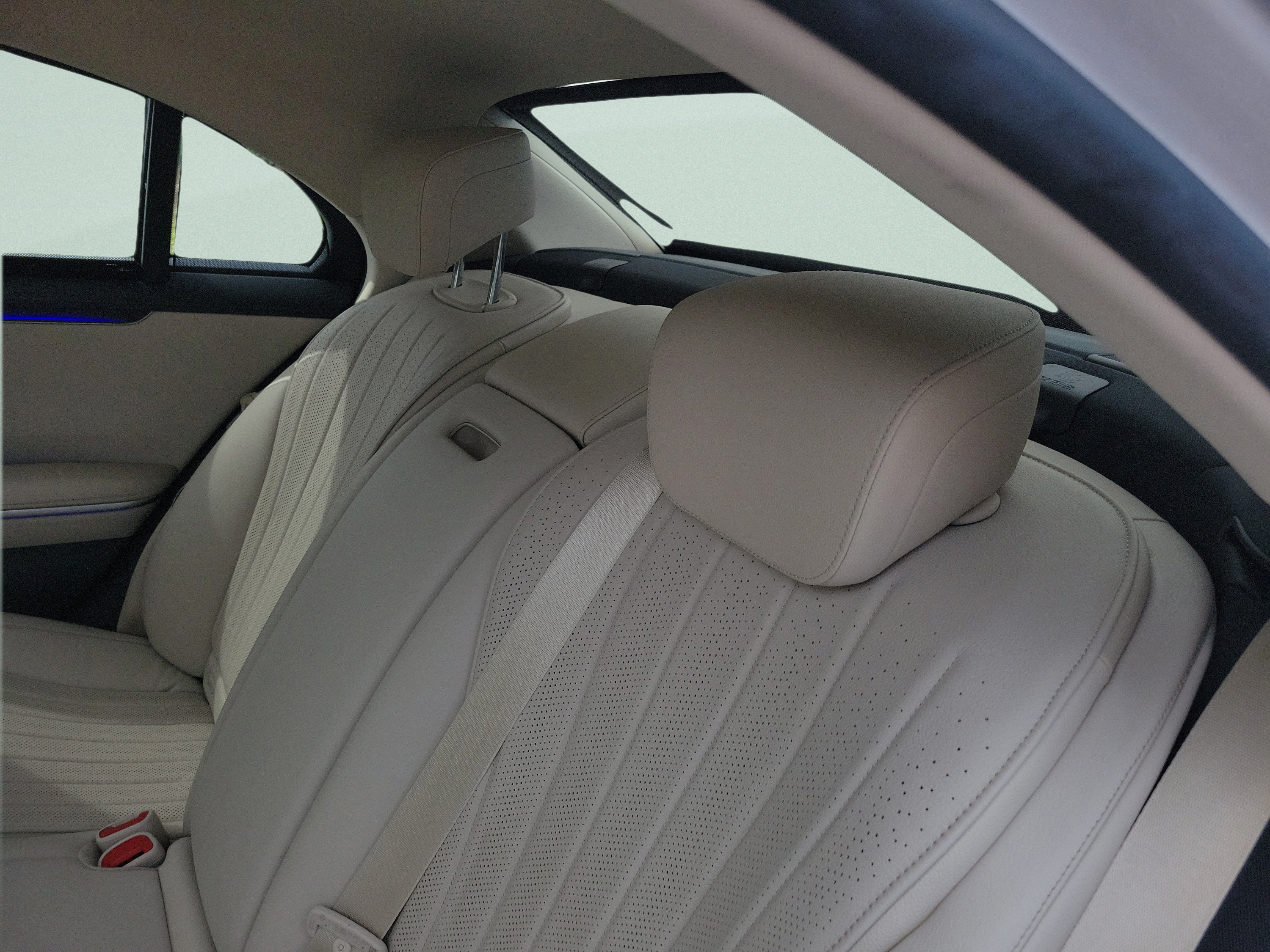 Certified 2022 Mercedes-Benz S 580 4MATIC Sedan image 9