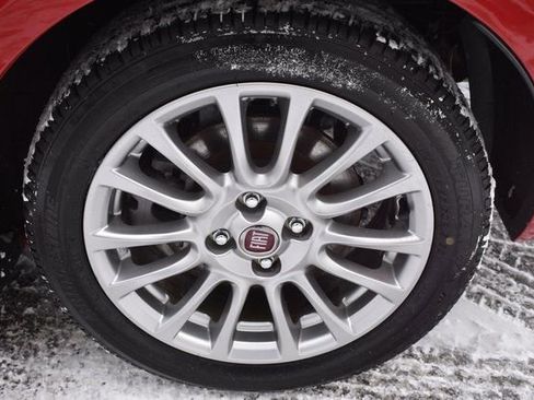 Used 2017 FIAT 124 Spider Classica image 34