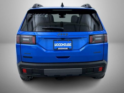 New 2026 Jeep Cherokee Laredo image 6