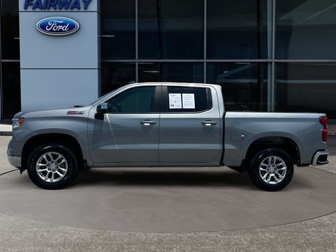 Used 2024 Chevrolet Silverado 1500 LT w/ Z71 Off-Road Package AWD/4WD image 8
