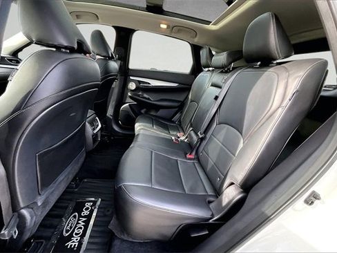 Used 2022 INFINITI QX50 Essential image 25