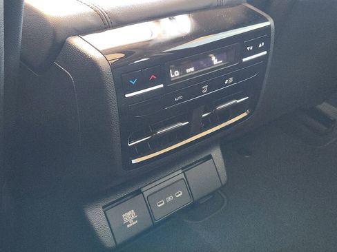 New 2026 Acura MDX SH-AWD image 30