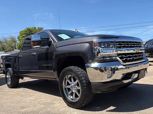 Used 2016 Chevrolet Silverado 1500 LTZ w/ Max Trailering Package AWD/4WD image 4
