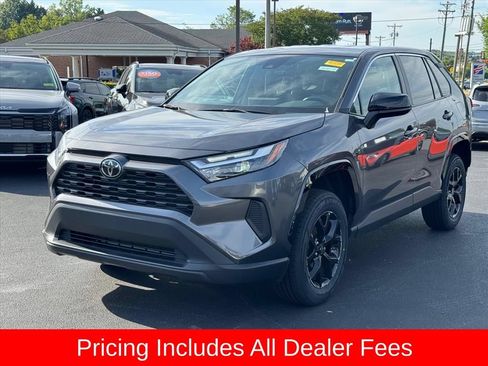 Used 2024 Toyota RAV4 LE FWD image 7