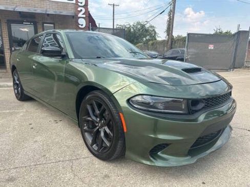 Used 2023 Dodge Charger SXT w/ Blacktop Package RWD image 3