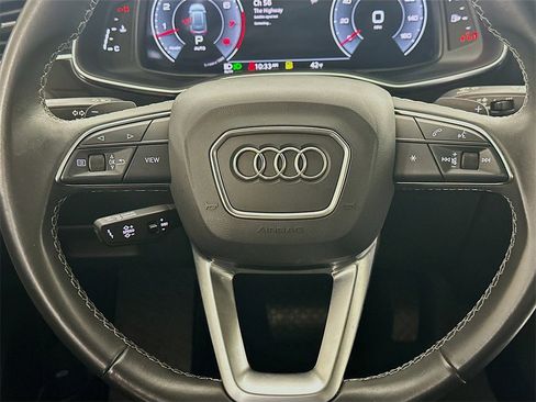 Used 2021 Audi Q8 Premium Plus w/ Premium Plus Package image 29