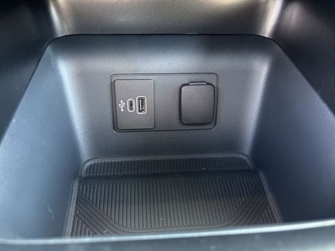 New 2026 Ford Explorer ST-Line w/ ST-Line Street Pack image 24