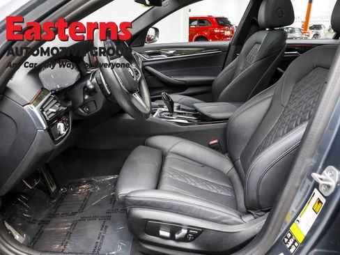 Used 2022 BMW 530i xDrive w/ M Sport Package image 14