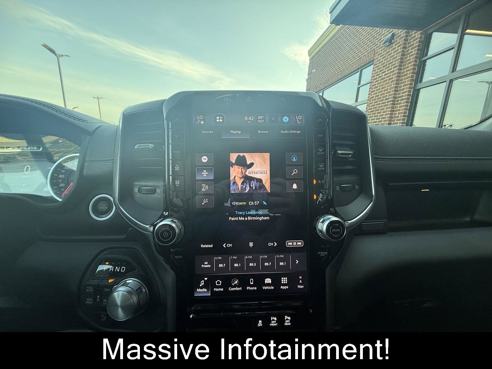 Used 2026 RAM 1500 Laramie AWD/4WD image 6
