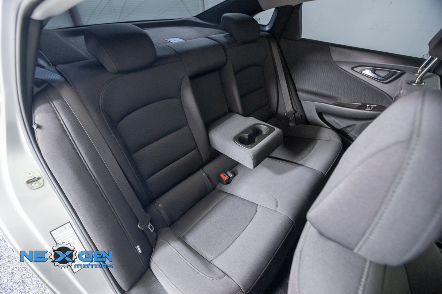 Used 2022 Chevrolet Malibu LT FWD image 38