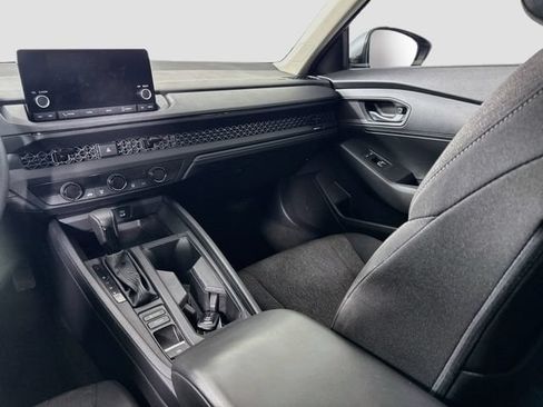 Used 2025 Honda Accord LX image 20