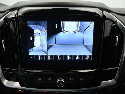 Used 2021 Chevrolet Traverse High Country w/ LPO, Floor Liner Package AWD/4WD image 22