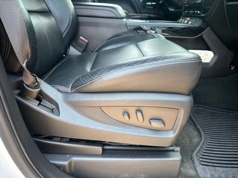 Used 2015 GMC Sierra 1500 SLT w/ SLT Preferred Package AWD/4WD image 12