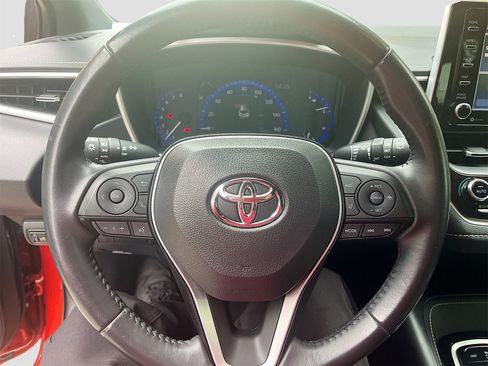 Used 2019 Toyota Corolla XSE image 11